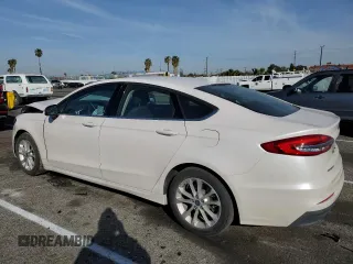 2020 Ford Fusion Hybrid SE with VIN 3FA6P0LU6LR149429, listed as a Copart auction lot 41890863 with 30,655 mi miles. Bid and sale history available at carsss.com. Image 2.