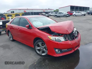 2012 Toyota Camry SE with VIN 4T1BK1FK9CU514729, listed as a IAAI auction lot 41899624 with 153,460 mi miles. Bid and sale history available at carsss.com. Image 1.
