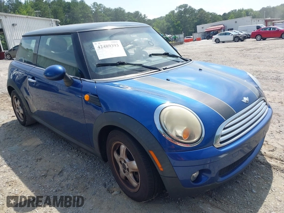 2008 MINI Hardtop with VIN WMWMF33538TT65479, listed as a IAAI auction lot 42489393 with 114,520 mi miles and . Bid and sale history available at DreamBid. Image 1.