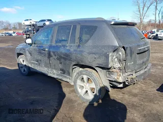 2016 Jeep Compass Latitude with VIN 1C4NJDEB7GD746114, listed as a IAAI auction lot 41571587 with 112,645 mi miles. Bid and sale history available at carsss.com. Image 3.