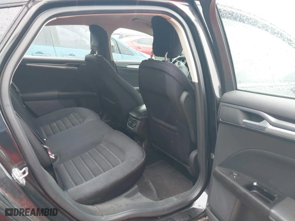 2015 Ford Fusion SE with VIN 1FA6P0H78F5100209, listed as a IAAI auction lot 41914520 with 113,692 mi miles. Bid and sale history available at carsss.com. Image 8.