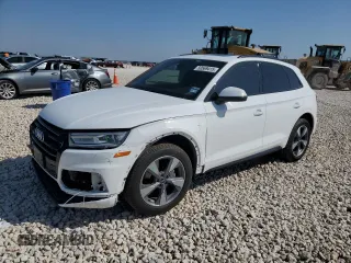 2020 Audi Q5 Premium z VIN WA1ANAFYXL2108850, wystawiony jako Copart lot #50569415 z przebiegiem 46 362 mil mil oraz Szkoda całkowita • Salvage title. Historia ofert i sprzedaży dostępna na DreamBid. Obrazek 1.