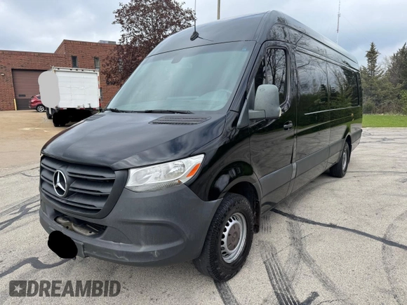 2020 Mercedes-Benz Sprinter Cargo Cargo with VIN W1W4EDHY3LT023378, listed as a Copart auction lot 56260055 with 485,694 mi miles and Clean Title. Bid and sale history available at DreamBid. Image 2.