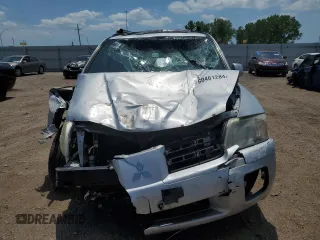 2004 Mitsubishi Endeavor Limited with VIN 4A4MM41S74E001726, listed as a Copart auction lot 60461284 with 0 mi miles and Non Repairable. Bid and sale history available at carsss.com. Image 5.