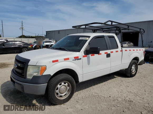 2014 Ford F-150 XL with VIN 1FTEX1CM1EFC16837, listed as a Copart auction lot 53352665 with 191,792 mi miles and Salvage title. Bid and sale history available at DreamBid. Image 1.