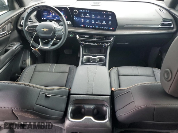 2025 Chevrolet Traverse with VIN 1GNERKRS3SJ128166, listed as a Copart auction lot 54423255 with 5,456 mi miles and Salvage title. Bid and sale history available at DreamBid. Image 8.