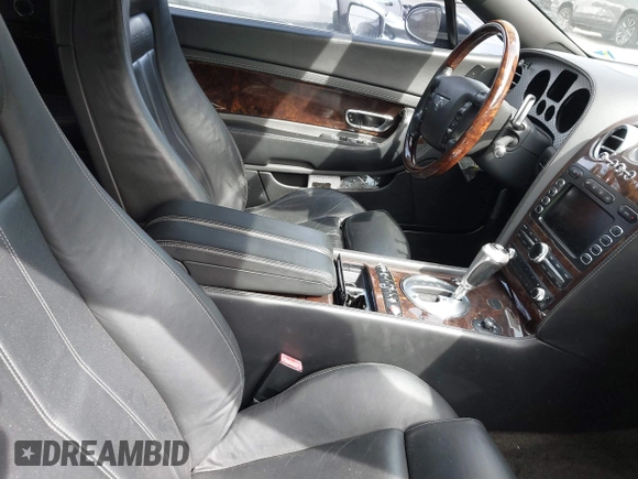 2007 Bentley Continental GT with VIN SCBDR33W67C046257, listed as a IAAI auction lot 41661440 with 54,229 mi miles and . Bid and sale history available at DreamBid. Image 5.