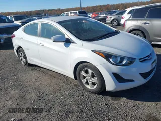 2015 Hyundai Elantra SE with VIN 5NPDH4AE8FH595901, listed as a IAAI auction lot 37971363 with 51,180 mi miles and . Bid and sale history available at DreamBid. Image 1.