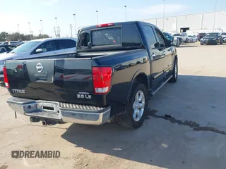 2008 Nissan Titan SE with VIN 1N6BA07D38N346909, listed as a IAAI auction lot 41678706 with 321,104 mi miles. Bid and sale history available at carsss.com. Image 4.