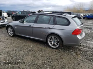 2012 BMW 3 Series 328i xDrive with VIN WBAUU3C57CA543419, listed as a Copart auction lot 85244604 with 79,458 mi miles and Salvage Title. Bid and sale history available at DreamBid. Image 2.