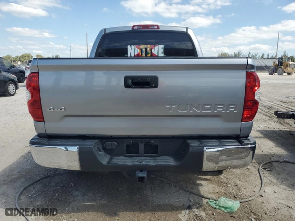 2018 Toyota Tundra 4WD SR5 with VIN 5TFDW5F18JX774213, listed as a Copart auction lot 52286075 with 137,506 mi miles and Salvage Title. Bid and sale history available at carsss.com. Image 6.