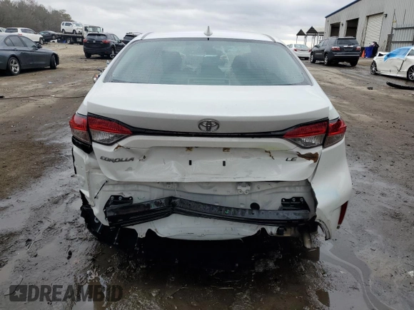 2021 Toyota Corolla LE with VIN 5YFEPMAE8MP147052, listed as a Copart auction lot 43253905 with 87,067 mi miles and Salvage Title. Bid and sale history available at carsss.com. Image 6.