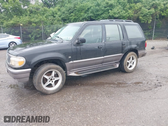 1997 Mercury Mountaineer z VIN 4M2DU55P5VUJ44923, wystawiony jako IAAI lot #42263688 z przebiegiem 146 159 mil mil oraz . Historia ofert i sprzedaży dostępna na DreamBid. Obrazek 2.
