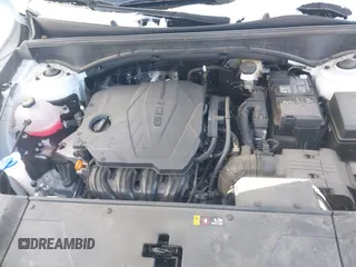 2024 Kia Sorento S z VIN 5XYRLDJC0RG275129, wystawiony jako IAAI lot #41354269 z przebiegiem 16 907 mil mil oraz . Historia ofert i sprzedaży dostępna na DreamBid. Obrazek 10.
