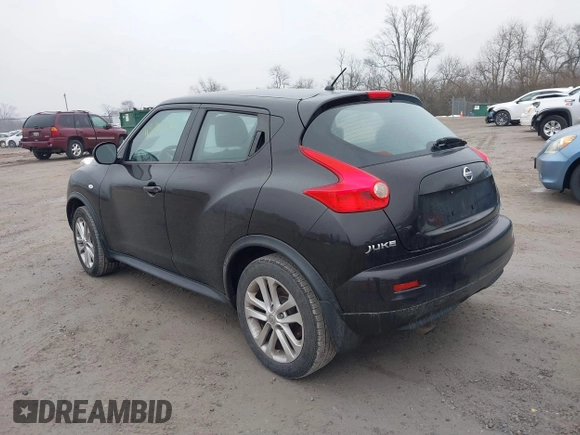 2014 Nissan Juke S with VIN JN8AF5MV0ET361986, listed as a IAAI auction lot 41570086 with 135,534 mi miles. Bid and sale history available at carsss.com. Image 3.