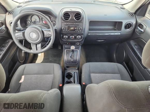 2017 Jeep Patriot Sport SE with VIN 1C4NJPBA7HD122697, listed as a Copart auction lot 57987315 with 136,757 mi miles and Salvage title. Bid and sale history available at DreamBid. Image 8.