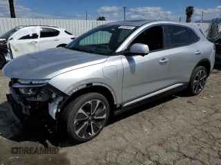 2024 VinFast VF 8 Plus z VIN RLLV1AFA3RH008297, wystawiony jako Copart lot #50979855 z przebiegiem 931 mil mil oraz Szkoda całkowita • Salvage title. Historia ofert i sprzedaży dostępna na DreamBid. Obrazek 1.