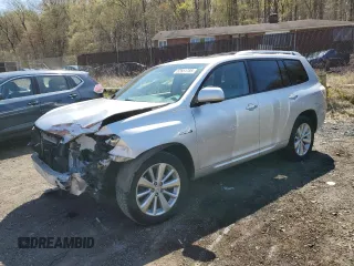 2008 Toyota Highlander Hybrid Limited with VIN JTEEW44A082002776, listed as a Copart auction lot 52551785 with 204,623 mi miles and Salvage Title. Bid and sale history available at carsss.com. Image 1.