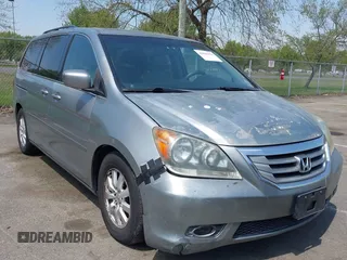 2008 Honda Odyssey EX-L with VIN 5FNRL38758B033767, listed as a IAAI auction lot 42096276 with 190,465 mi miles. Bid and sale history available at carsss.com. Image 1.