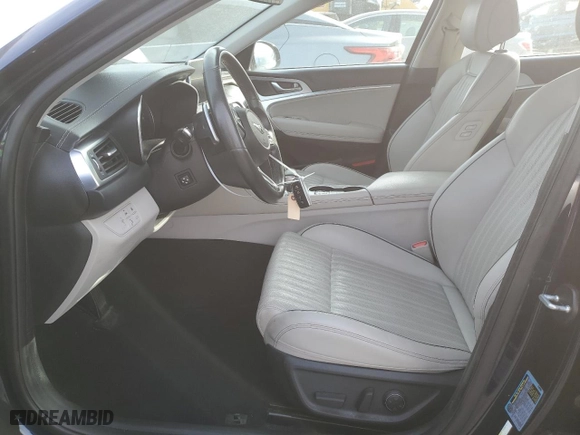 2020 Genesis G70 2.0T with VIN KMTG34LA1LU059770, listed as a Copart auction lot 47201445 with 74,408 mi miles and Salvage Title. Bid and sale history available at carsss.com. Image 7.