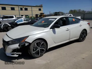 2024 Nissan Altima SR z VIN 1N4BL4CV3RN353370, wystawiony jako Copart lot #50144715 z przebiegiem Nie podano mil oraz Szkoda całkowita • Salvage title. Historia ofert i sprzedaży dostępna na DreamBid. Obrazek 1.