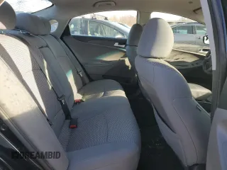 2013 Hyundai Sonata GLS with VIN 5NPEB4AC9DH523123, listed as a Copart auction lot 82388744 with 121,369 mi miles and Clean Title. Bid and sale history available at carsss.com. Image 10.