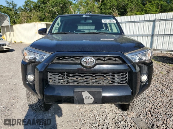 2014 Toyota 4Runner Limited with VIN JTEBU5JR1E5183406, listed as a Copart auction lot 60012235 with 131,220 mi miles and Salvage title. Bid and sale history available at DreamBid. Image 5.