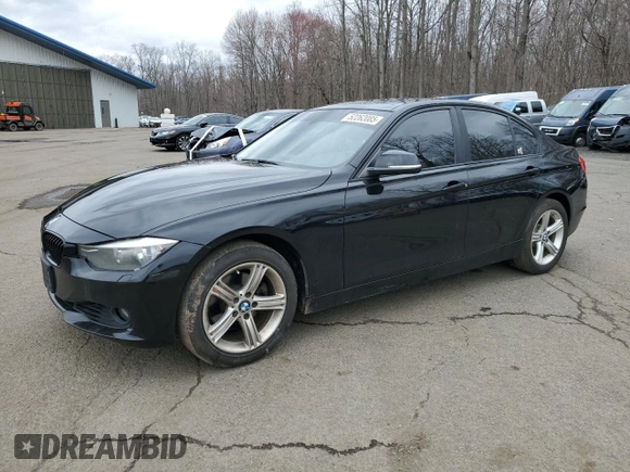 2013 BMW 3 Series 328i xDrive with VIN WBA3B3C51DJ976382, listed as a Copart auction lot 52262085 with 110,432 mi miles and Salvage title. Bid and sale history available at DreamBid. Image 1.