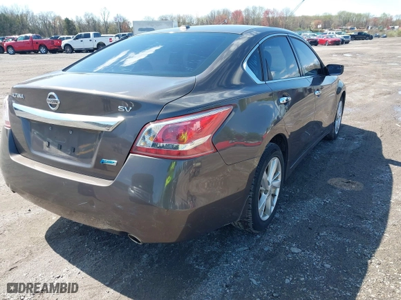 2013 Nissan Altima 2.5 SV with VIN 1N4AL3AP4DC145691, listed as a IAAI auction lot 41977783 with 146,075 mi miles. Bid and sale history available at carsss.com. Image 4.