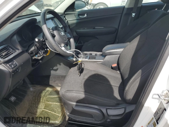 2019 Kia Optima LX with VIN 5XXGT4L33KG277956, listed as a Copart auction lot 49831305 with 28,212 mi miles and Salvage Title. Bid and sale history available at carsss.com. Image 7.