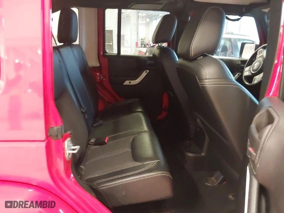 2015 Jeep Wrangler Unlimited Sahara with VIN 1C4BJWEG5FL643448, listed as a IAAI auction lot 41684744 with 1 mi miles. Bid and sale history available at carsss.com. Image 8.