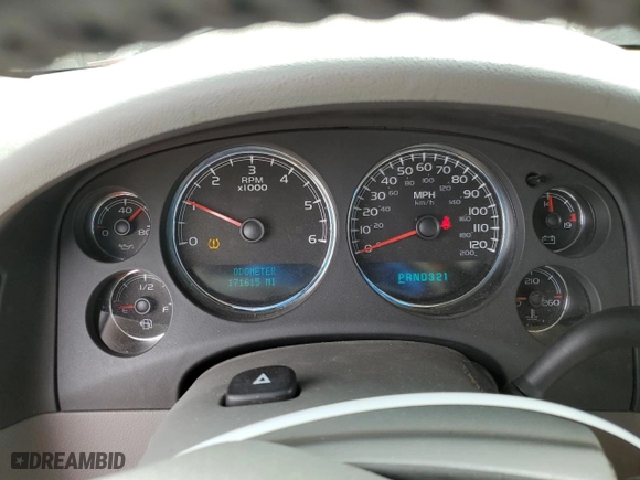 2007 Chevrolet Silverado 1500 LT w/2LT with VIN 2GCEK13M871638791, listed as a Copart auction lot 47832405 with 171,615 mi miles and Salvage Title. Bid and sale history available at carsss.com. Image 9.