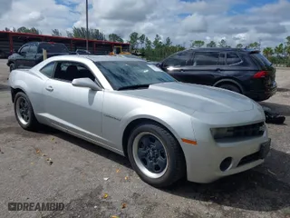 2012 Chevrolet Camaro 2LS with VIN 2G1FA1E32C9157807, listed as a IAAI auction lot 41667947 with 94,890 mi miles. Bid and sale history available at carsss.com. Image 1.