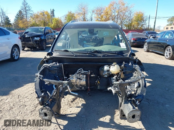 2022 Cadillac XT6 Premium Luxury with VIN 1GYKPDRS5NZ155074, listed as a IAAI auction lot 40741826 with 0 mi miles. Bid and sale history available at carsss.com. Image 12.