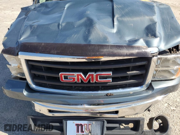 2010 GMC Sierra 1500 SLT z VIN 3GTRCWE04AG107589, wystawiony jako Copart lot #52244005 z przebiegiem Nie podano mil oraz Szkody całkowita. Historia ofert i sprzedaży dostępna na DreamBid. Obrazek 12.