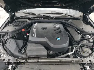 2025 BMW 3 Series 330i с VIN 3MW69CW0XS8F18535, выставлен на аукционе Copart как лот 58976815 с пробегом 3 994 миль миль и Списание • Salvage title. История ставок и продаж доступна на DreamBid. Изображение 15.