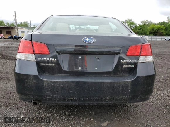 2011 Subaru Legacy 2.5i z VIN 4S3BMBA62B3232418, wystawiony jako Copart lot #58913795 z przebiegiem 160 138 mil mil oraz Szkoda całkowita • Salvage title. Historia ofert i sprzedaży dostępna na DreamBid. Obrazek 6.