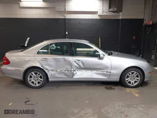 2006 Mercedes-Benz E-Class 3.5L with VIN WDBUF87J76X182677, listed as a IAAI auction lot 42016237 with 150,085 mi miles. Bid and sale history available at carsss.com. Image 13.