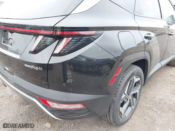 2024 Hyundai Tucson Plug-In Hybrid Limited with VIN KM8JFDD26RU225241, listed as a IAAI auction lot 41028139 with NaN miles. Bid and sale history available at carsss.com. Image 18.