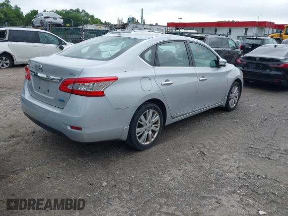 2014 Nissan Sentra SR z VIN 3N1AB7APXEY209345, wystawiony jako IAAI lot #42378706 z przebiegiem 132 705 mil mil oraz . Historia ofert i sprzedaży dostępna na DreamBid. Obrazek 4.