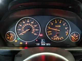 2013 BMW 3 Series 320i with VIN WBA3B1C51DF078369, listed as a Copart auction lot 41923635 with 106,330 mi miles and Salvage Title. Bid and sale history available at carsss.com. Image 9.