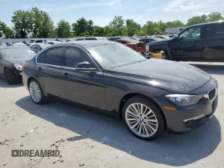 2015 BMW 3 Series 328i xDrive с VIN WBA3B5C57FF962469, выставлен на аукционе Copart как лот 62166575 с пробегом 129 861 миль миль и Списание • Salvage title. История ставок и продаж доступна на DreamBid. Изображение 4.
