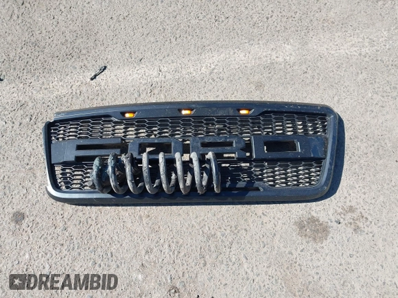 2004 Ford F-150 XLT с VIN 1FTPX14534NB00267, выставлен на аукционе IAAI как лот 42762003 с пробегом 111 632 миль миль и . История ставок и продаж доступна на DreamBid. Изображение 12.