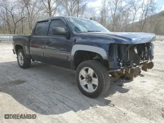 2007 Chevrolet Silverado 1500 LT w/1LT with VIN 3GCEK13M97G553255, listed as a Copart auction lot 52851025 with 159,552 mi miles and Salvage Title. Bid and sale history available at carsss.com. Image 4.