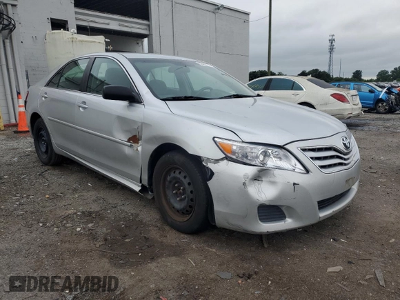 2010 Toyota Camry z VIN 4T1BF3EK1AU019732, wystawiony jako Copart lot #58469755 z przebiegiem 214 898 mil mil oraz Czysty tytuł • Clean title. Historia ofert i sprzedaży dostępna na DreamBid. Obrazek 4.