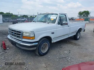 1992 Ford F-150 with VIN 2FTDF15N7NCA98373, listed as a IAAI auction lot 42365590 with Not provided miles and . Bid and sale history available at DreamBid. Image 2.