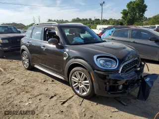2020 MINI Countryman Cooper S with VIN WMZYW7C05L3L67145, listed as a Copart auction lot 59574984 with 15,604 mi miles and Salvage Title. Bid and sale history available at carsss.com. Image 4.