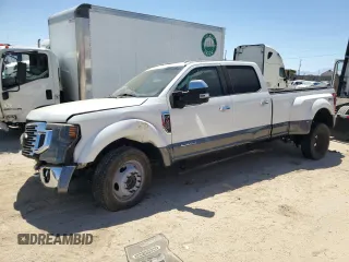 2021 Ford F-450 XL with VIN 1FT8W4DTXMED30296, listed as a Copart auction lot 58483974 with 25,593 mi miles and Salvage Title. Bid and sale history available at carsss.com. Image 2.