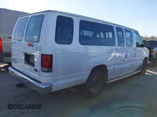 2008 Ford Econoline Passenger XL with VIN 1FBSS31L18DB11131, listed as a IAAI auction lot 41841565 with 207,739 mi miles and . Bid and sale history available at DreamBid. Image 4.