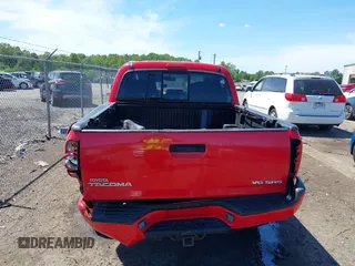2007 Toyota Tacoma with VIN 5TELU42N87Z409472, listed as a IAAI auction lot 42296644 with 302,162 mi miles and . Bid and sale history available at DreamBid. Image 17.